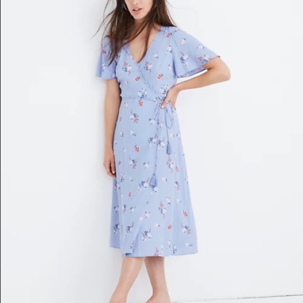 Button wrap midi dress in Aloha floral